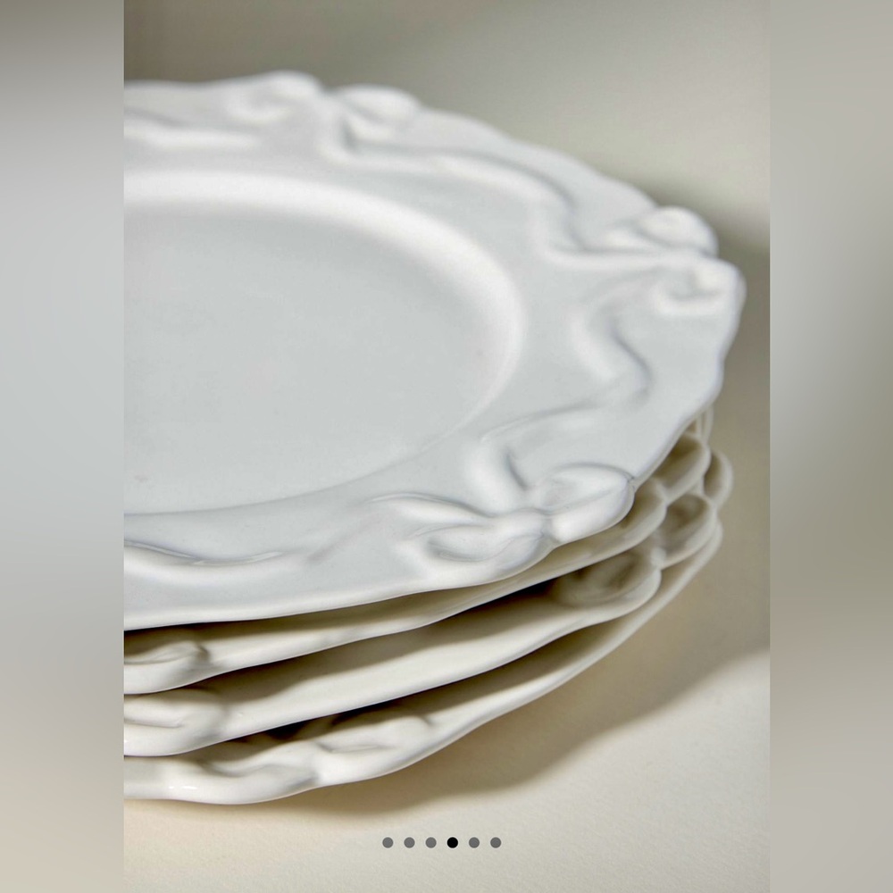 Anthropologie Stoneware Dinner Plates, Set of 4 ~ Benedita Bow in White NWT